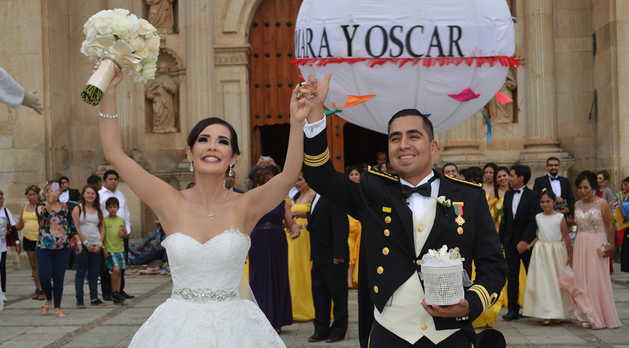 Monos de Calenda para Bodas Oaxaqueñas, Liberacion de mariposas